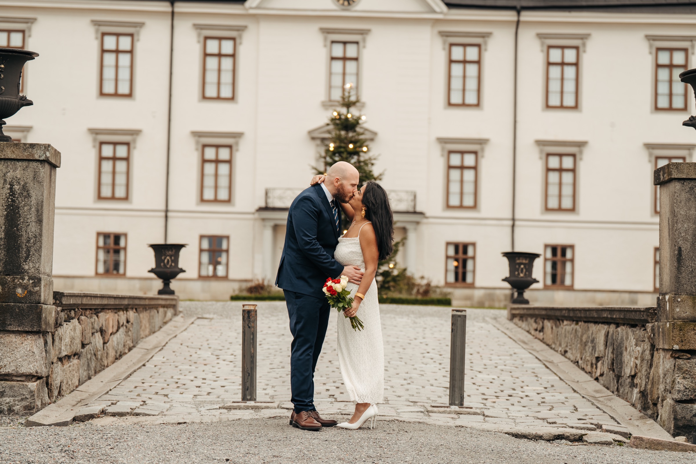 Winter castle wedding ceremony